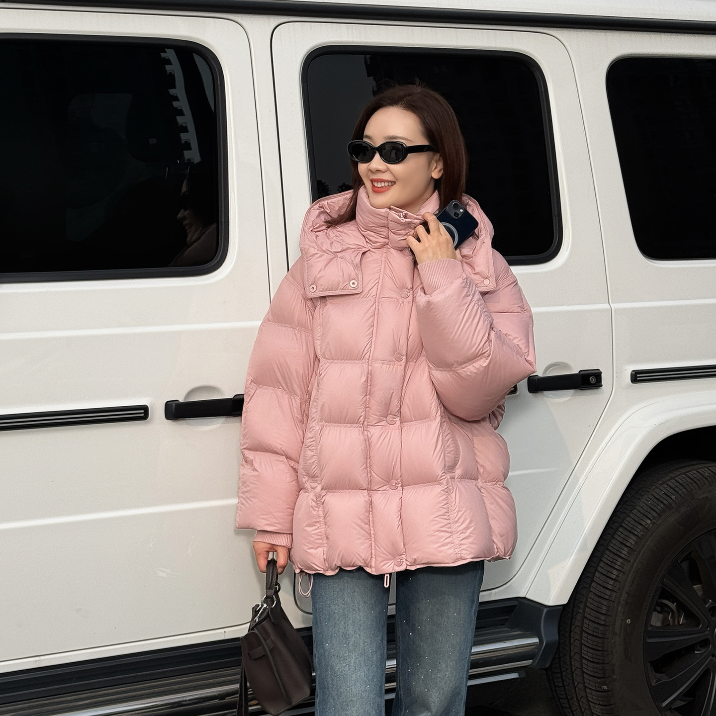 T井姐妹【芭乐粉】设计感蓬松超保暖短款羽绒服YRF2511-88209