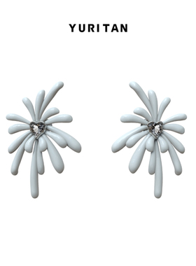 YURITAN白色狂花耳钉2024春夏新款甜美系S925银针耳钉耳饰