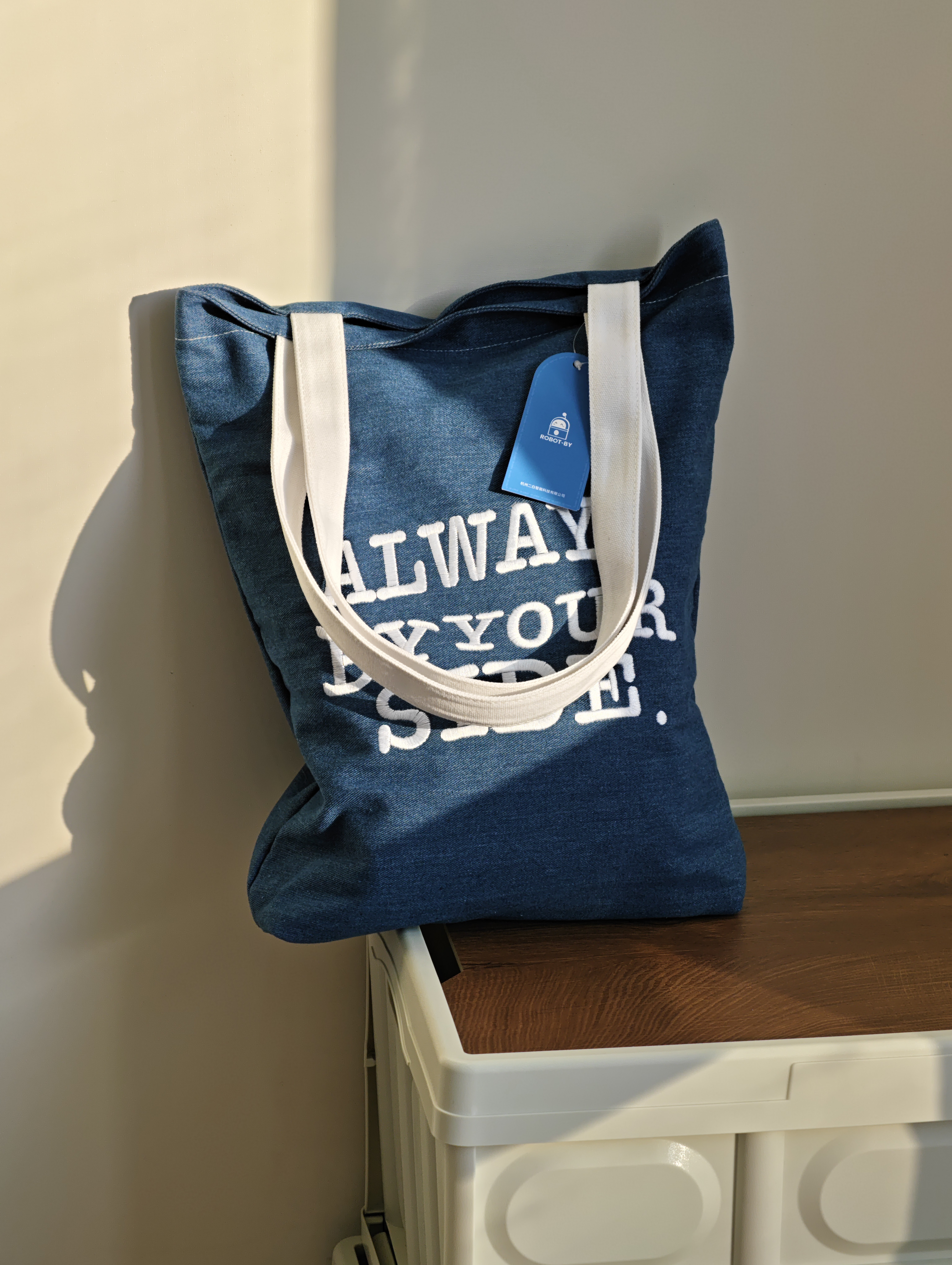 我系二白周边牛仔刺绣帆布包女单肩百搭大容量托特包,箱包皮具/热销女包/男包,时尚帆布包,淘宝优惠券,粉丝福利购,淘宝优惠卷