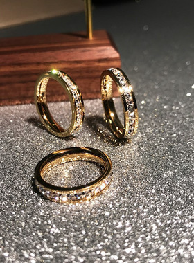 钛钢不掉色满天星戒指女个性潮网红轻奢方锆指环热销情侣对戒