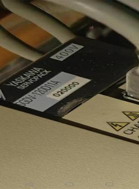 SGD7S-120A00B202安川驱动器SGD7S-200A10A002 SGMPH-15A1A-YR12