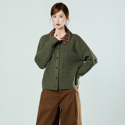 实拍实价韩系橄榄绿拼格子毛衣针织衫开衫女秋慵懒风宽松翻领长袖