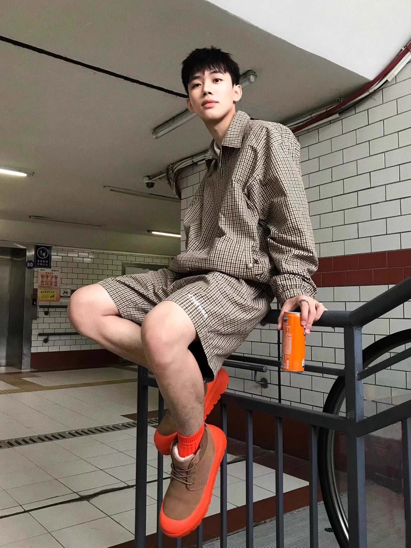 COUNTER GENUINE WANG YIBO THE SAME SNOW BOOTS MENS SHOES WOMENS NORTHEAST WINTER FUR INTEGRATED NON-SLIP FLEECE COTTON SHOES