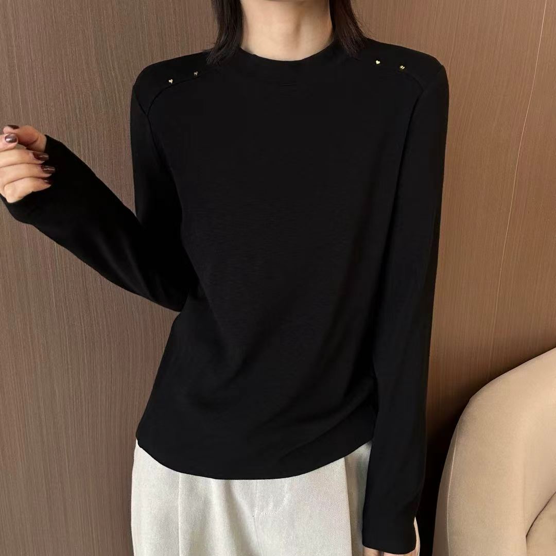 黑色圆领长袖铆钉肩扣显瘦T恤女