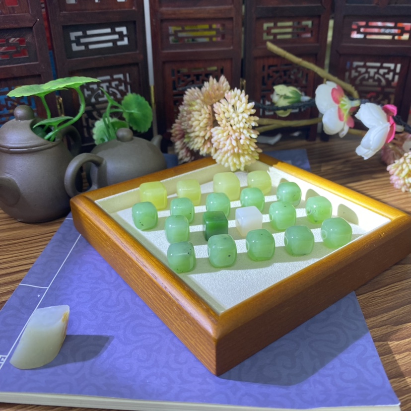 和田玉黄口苹果绿菠菜绿藕粉多宝方糖块文玩手串配饰