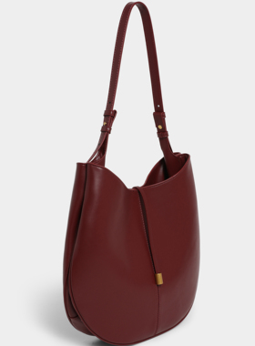 ZA家2025春季新品 女包 绛红色金属配件挂饰单肩大水桶包