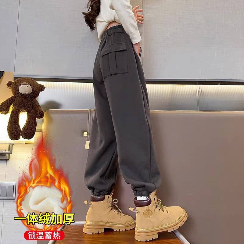 女童加绒裤子冬季2025新款冬装儿童卫裤女孩大童一体绒运动裤秋冬