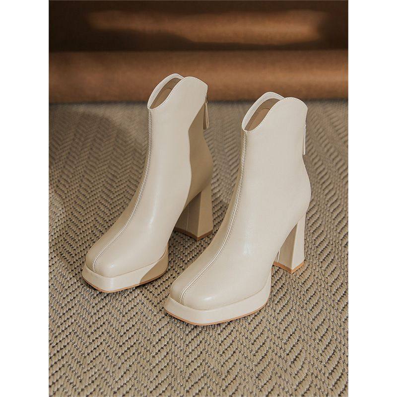 白色加绒马丁靴小短靴粗跟高跟厚底防水台靴子秋冬新款切尔西靴女