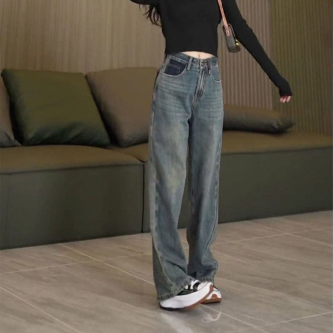 秋冬新款黑灰色牛仔裤女梨形身材复古直筒高腰百搭宽松阔腿裤