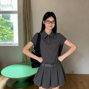 学院风百褶廓形短袖连衣裙(配腰带)(不含安全裤)