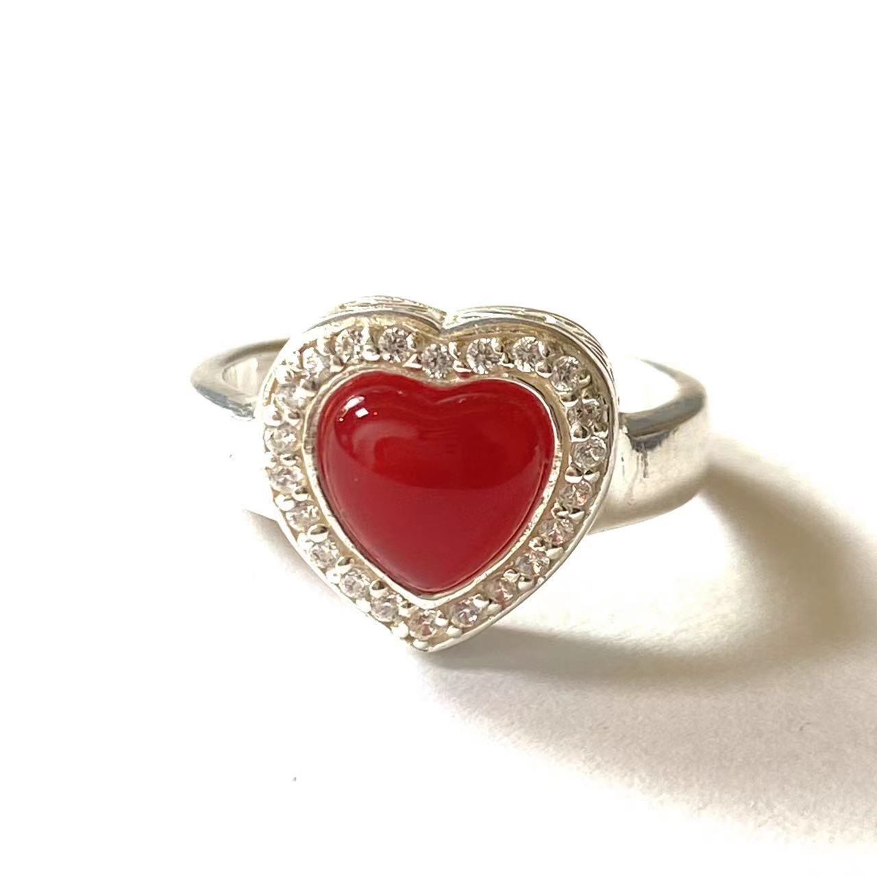 安伯曼阿赞悟空闷富婆膏红爱心泰银戒指