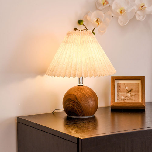 原木中古风为家添氛围的小台灯