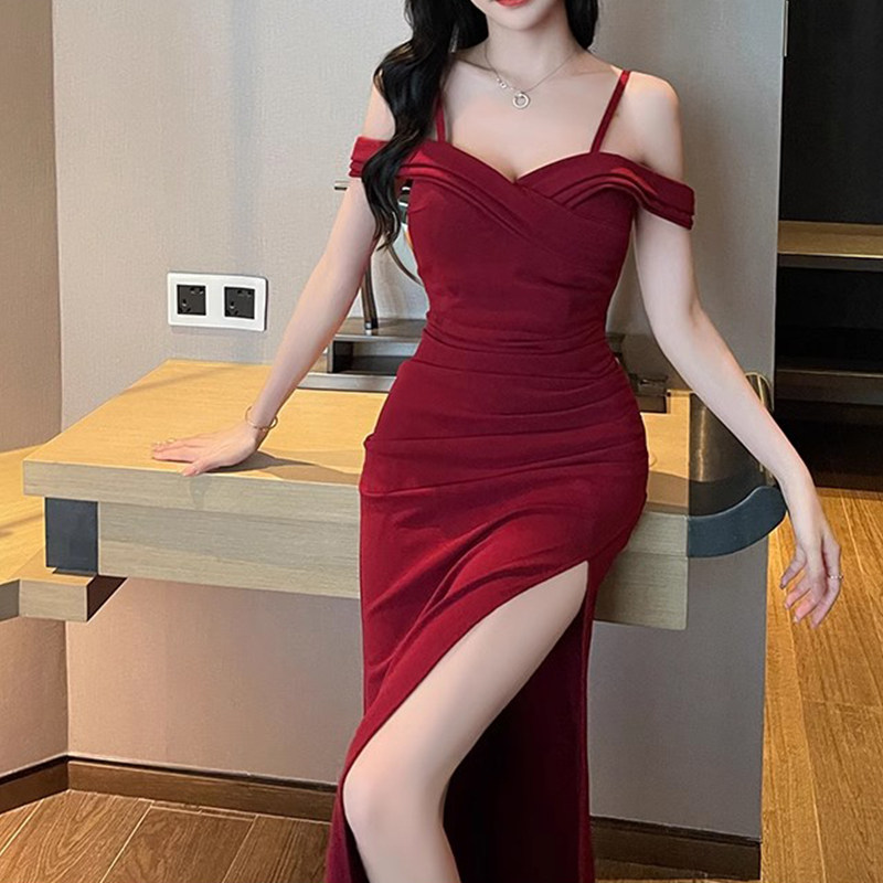 2026新款桑拿按摩spa技师工作服女性感沐足疗店工装V领露背连衣裙