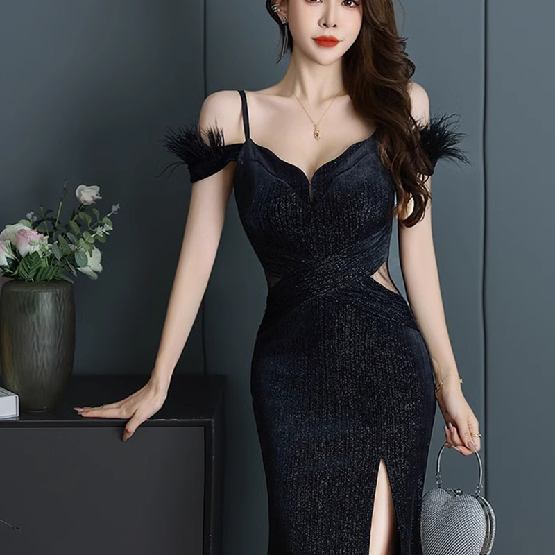 2025新款夜总店一字肩吊带性感时尚连衣裙高级感修身气质晚礼服女