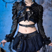 虚轨原创 告别序曲y3k辣妹垃圾摇滚风少女爆闪褶皱pu皮短外套坎肩