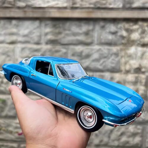 1:18 雪佛兰1965 corvette 沙丁鱼仿真汽车模型老爷车合金摆件
