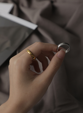 素圈戒指女小众设计时尚个性情侣对戒男士2021年新款潮指环指环