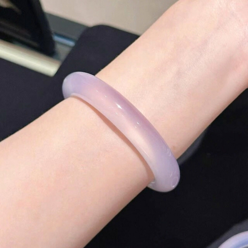 纯天然紫罗兰玉髓手镯冰种玛瑙