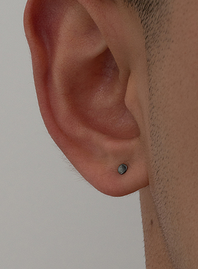 S925纯银黑色耳钉男高级感简约养耳洞黑银小巧小耳饰痞帅小众女