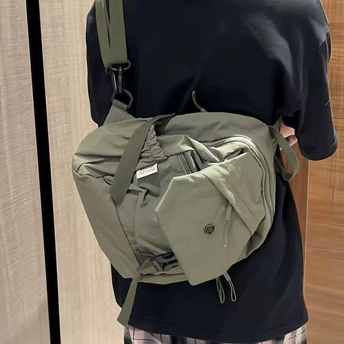 【旅行好物】休闲背包多功能双肩包大容量轻便防泼水胸包斜挎包包