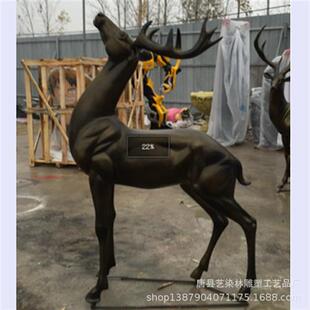 饰雕塑摆件玻璃钢动物松鼠雕塑 供应园林景观落地装
