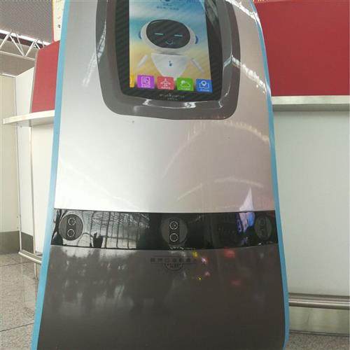 厂家直供玻璃钢机器人外壳饭店传菜端菜送餐机器人商场迎宾机器人