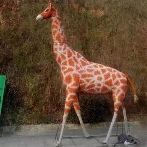 绿雕工艺品稻草人工艺品草编编织稻草工艺品大型仿真植物绿雕雕塑