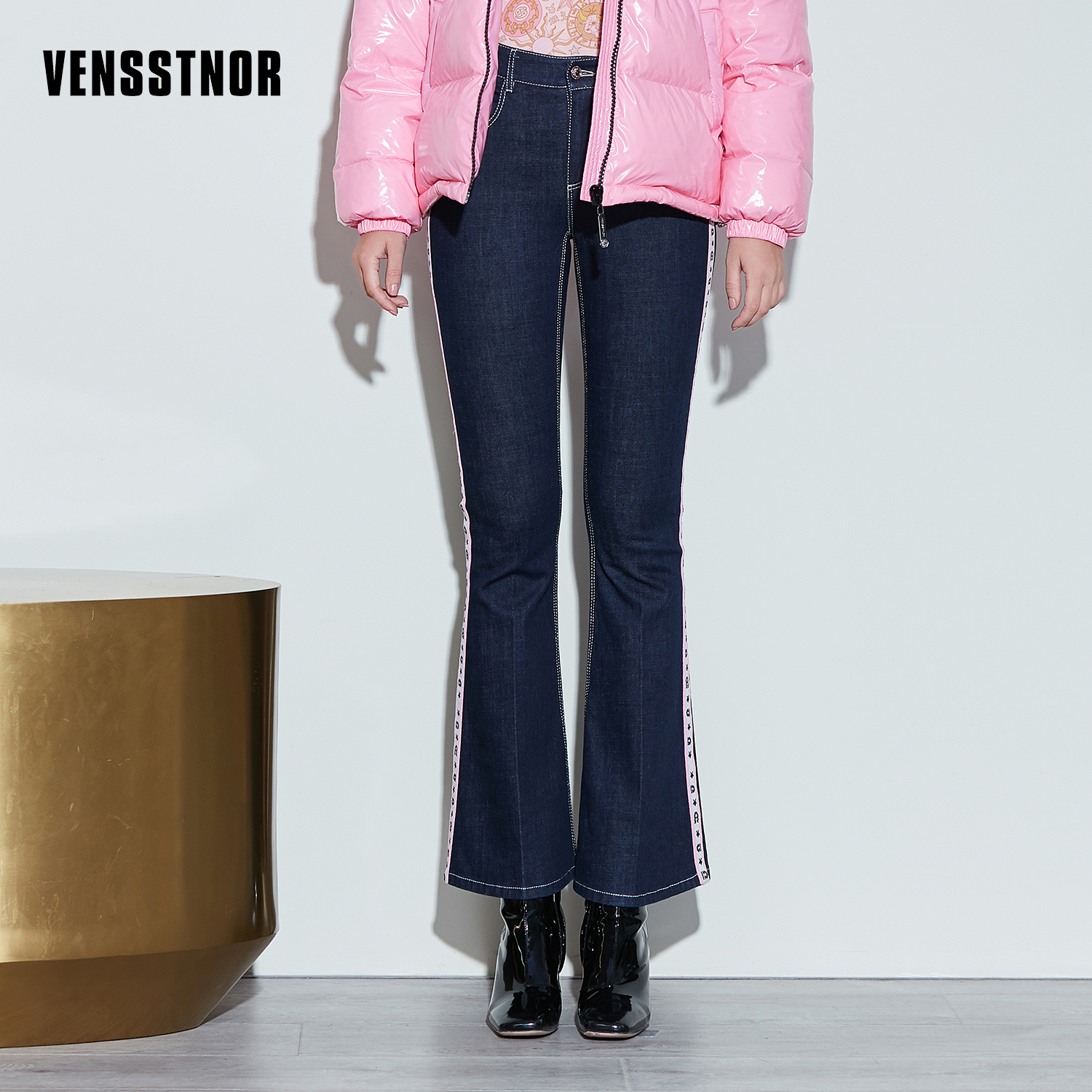 维斯潮牌简约修身显瘦百搭牛仔裤