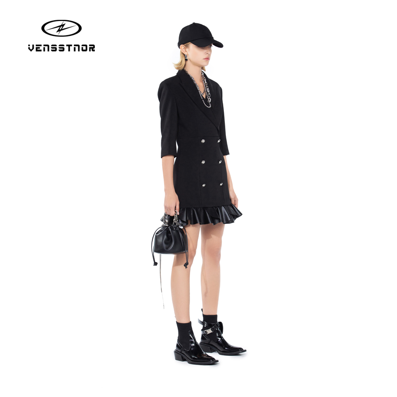 轻奢连衣裙拼接春季新款