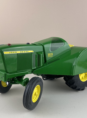 ERTL 1:16 JOHN DEERE 3020 约翰迪尔拖拉机合金农机模型16244A
