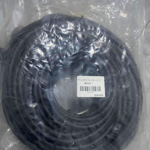MR-J3ENCBL30M-A1-L