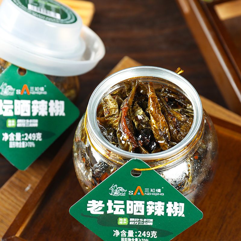 老坛晒辣椒湖南特产下饭菜