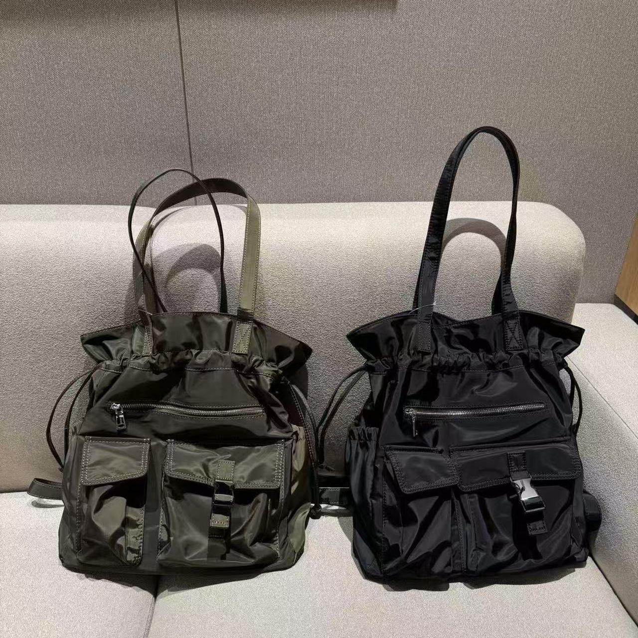 日本多口袋两用休闲便携单肩包妈咪旅行女包尼龙简约大容量双肩包