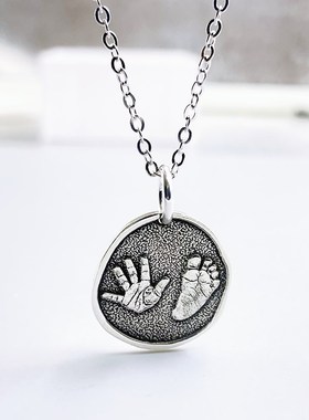 纯银定制宝宝新生婴儿童满月百天手脚足印925银情侣刻字项炼礼物