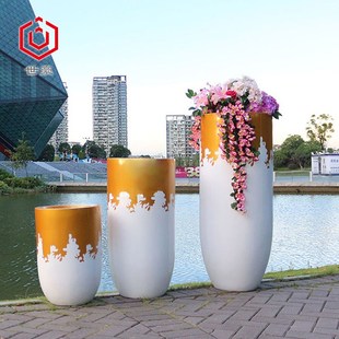 现代简约玻璃钢组合花盆美陈落地大花瓶花缸酒店走廊门前装饰摆件