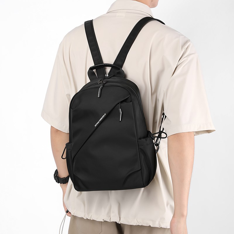 新款小型双肩包男轻便男士斜挎胸包休闲小书包牛津布户外旅行背包