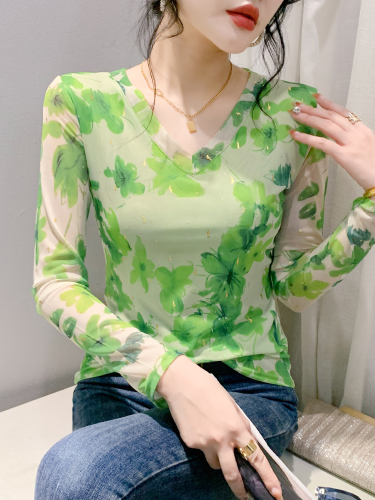 韩版V领打底衫洋气花色网纱上衣