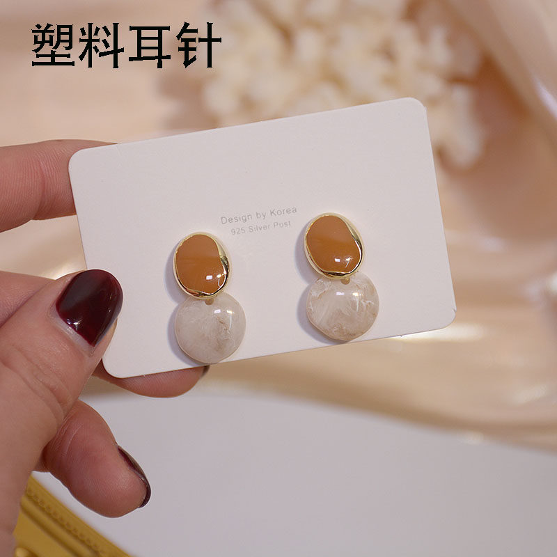 塑料树脂针硅胶耳钉925银针镀14k真金暖棕滴油圆形亚克力秋冬耳环