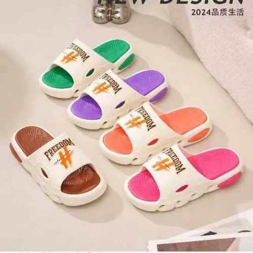 一体双色字母新款拖鞋女夏季运动休闲沙滩情侣防滑耐磨踩屎感凉拖