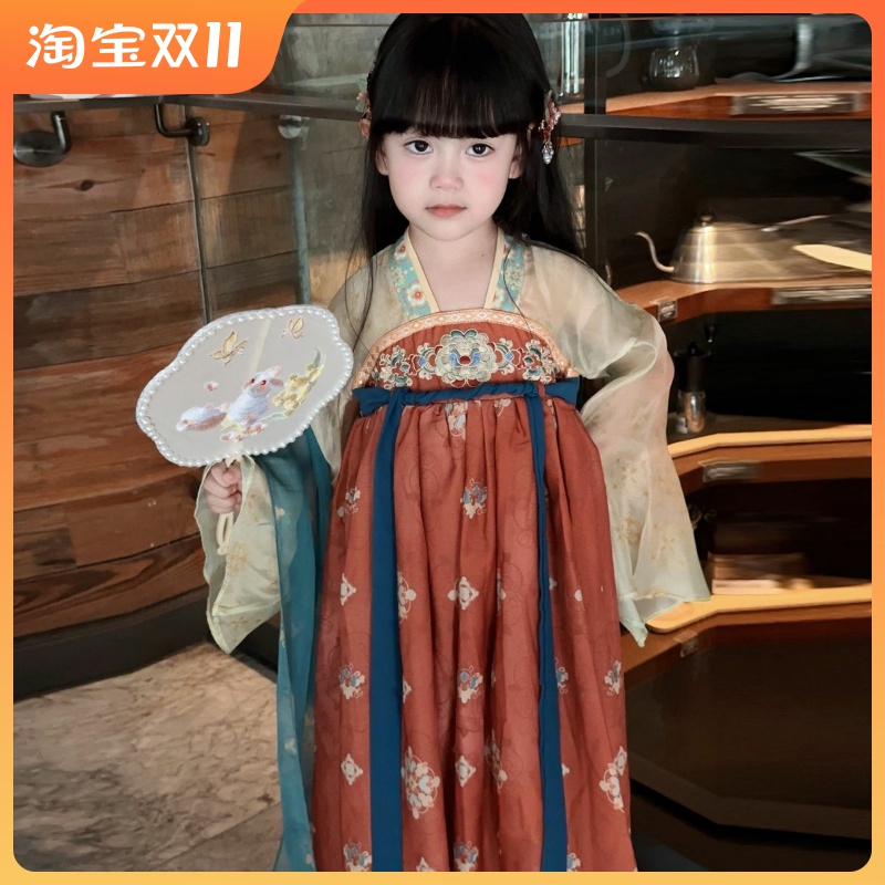 一袭汉服惊艳时光古韵自来