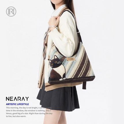 尼睿秋冬新款原创斜纹毛线黑煤球单肩包时尚潮流洋气斜挎包Z080