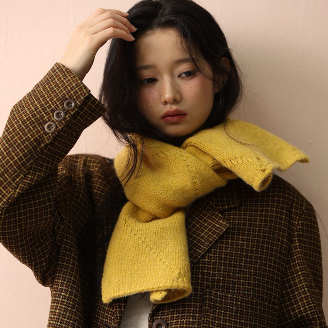 韩版纯色针织穿插围巾女冬季高级感加厚短款保暖毛线扣子披肩围脖