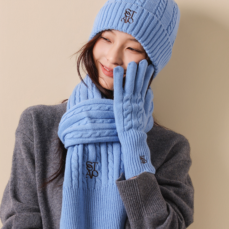 冰岛蓝纯净柔软秋冬季保暖围巾手套帽子披肩加大加长女款通用围脖