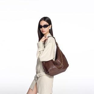 PECO豌豆系列Hobo包单肩波嬉风半月马鞍包斜挎大容量通勤托特包