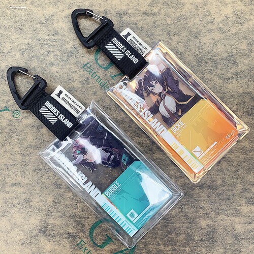 二次元周边明日方舟通行证镭射保护套厚挂件超透软质谷美游戏卡套