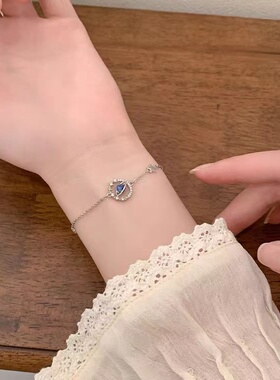 INS小众设计轻奢钛钢精致清新甜美温柔水蓝色星球手链!