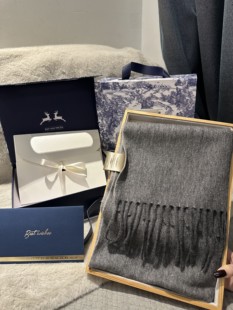 Polly 珀利围巾100%羊毛送礼物爸爸男生纯色双面保暖不扎抗起球