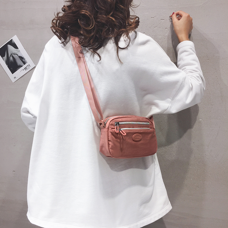 新加坡Like best 轻奢包包女2023新款潮迷你单肩斜挎包百搭尼龙布