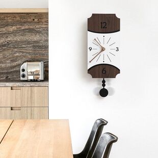 WOZOOM屋准免打孔复古木纹挂钟客厅挂墙摇摆时钟家用创意网红钟表