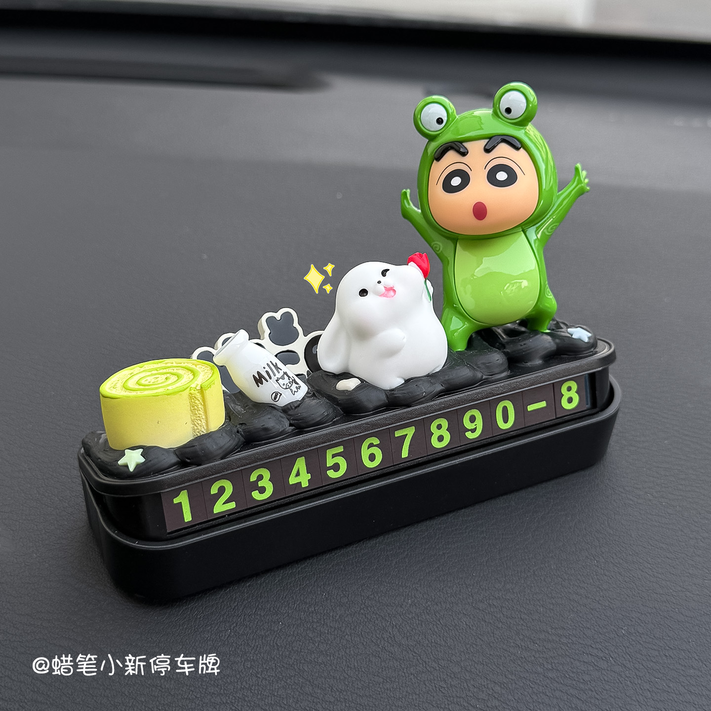 【正版蜡笔小新】停车号码牌汽车